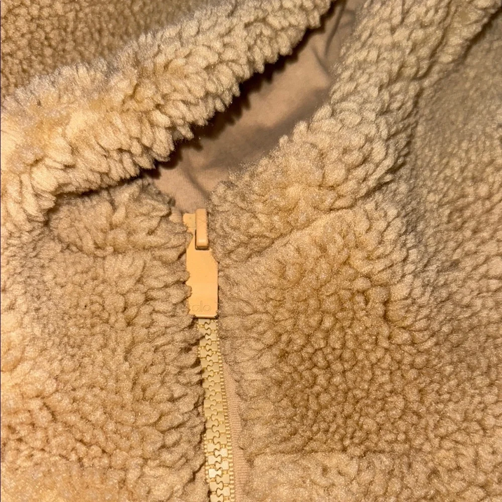 ALO Tan Sherpa Jacket - Picture 2 of 4